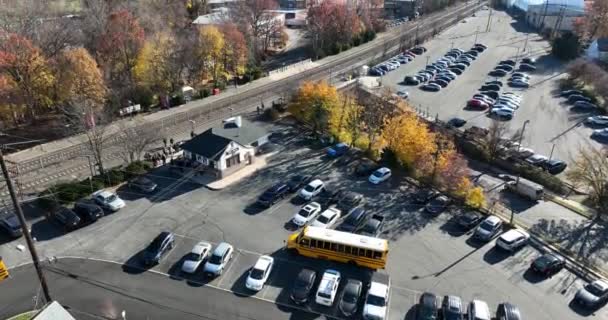 Uma Vista Aérea Carros Nos Lugares Estacionamento Cidade Clifton New — Vídeo de Stock