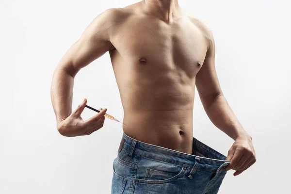 Das Konzept Der Gewichtsabnahme Ein Hemdloses Fitnessmodell Das Steroide Injiziert — Stockfoto