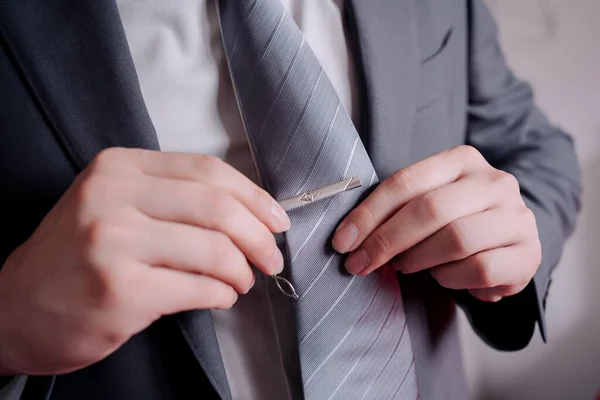 Closeup Hands Businessman Fixing Hid Tie — Stock Photo, Image