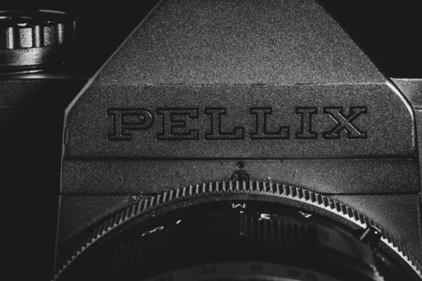 Eine Nahaufnahme Des Kamerakopfes Mit Dem Wort Pellix — Stockfoto