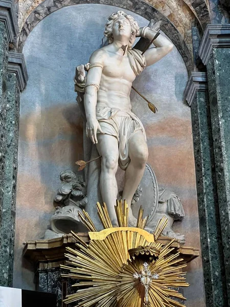 Sebuah Gambar Vertikal Patung Sebastian Sant Agnese Gereja Agone Roma — Stok Foto