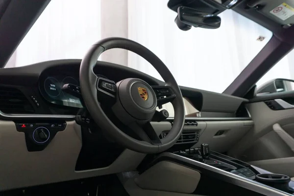 Closeup Porsche 911 Turbo Steering Wheel — Stock Photo, Image