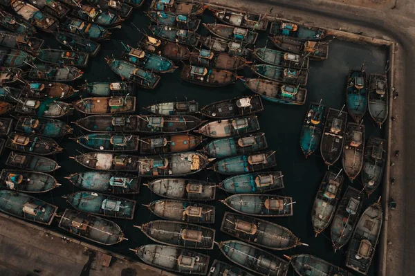 Eine Luftaufnahme Alter Hölzerner Fischerboote Auf Einem Dock Indien — Stockfoto