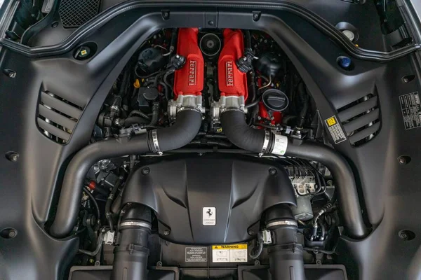 Closeup Ferrari Portofino Engine Bay Red Engine Cover Biturbo — Stock Photo, Image