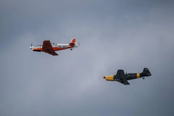 Dwa Samoloty Zac Latające Międzynarodowych Targach Lotniczych Bukareszcie Bias 2022 — Zdjęcie stockowe