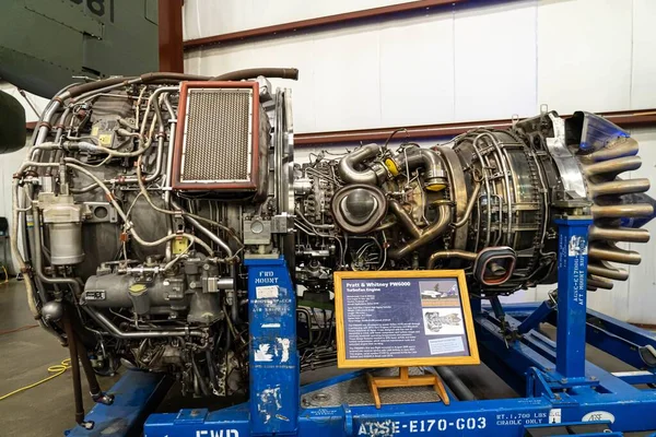 Pratt Whitney Pw6000 Turbofan Engine Airbus A318 — стоковое фото