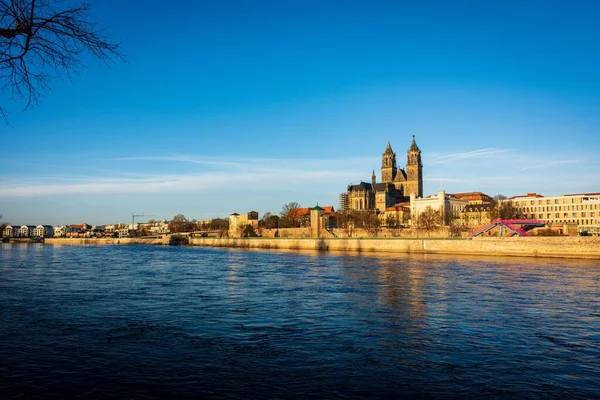 Magdeburgs Katedral Och Floden Elbe Tyskland — Stockfoto
