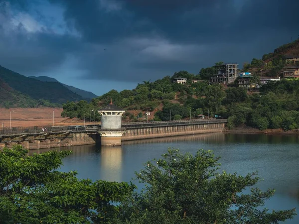 Scenic View Lavasa City Reservoir Cloudy Sky — Stock Photo, Image