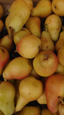 Armutların üst üste dikey çekimi - arka plan için harika