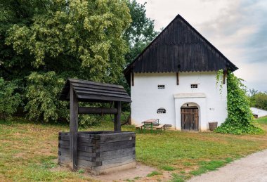 Çek Cumhuriyeti 'nin güneydoğusundaki Moravia Straznice açık hava müzesine yakın çekim