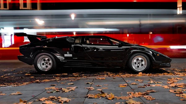 Late Night Lamborghini Countach Street Autumn Long Exposure — Stock Photo, Image