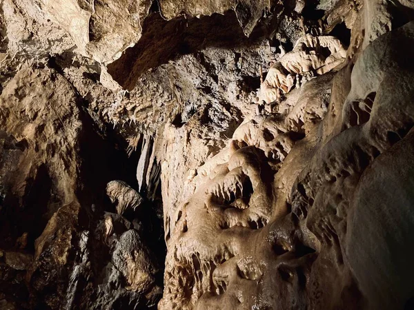 Gros Plan Objets Pierre Roches Dans Grotte Jeskyne Pomezi Tchèque — Photo