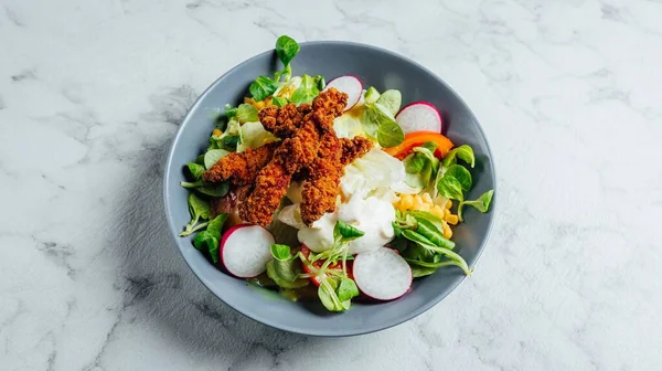 Closeup Shot Plate Delicious Healthy Salad Chicken Nuggets — Stock Photo, Image