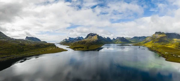 Eine Luftpanorama Landschaft Der Felsigen Hügel Ufer Der Lofoten — Stockfoto
