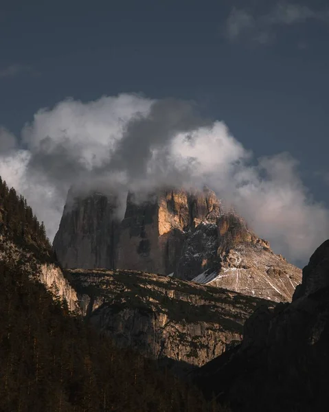 Прекрасный Вид Вершину Горы Доломитовых Альпах Италии — стоковое фото