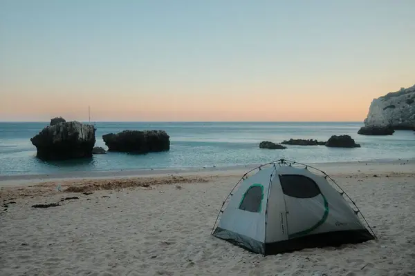 Primer Plano Una Vista Camping Atardecer Sesimbra Portugal —  Fotos de Stock