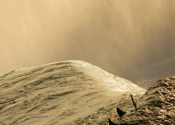 Närbild Niagara Vattenfall Vid Gyllene Timme Kan Användas För Tapeter — Stockfoto