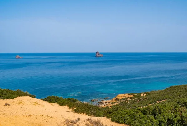 Letecký Pohled Krásné Pobřeží Skalnatým Útesem Kef Abbed Tunisko — Stock fotografie