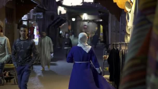 Una Vista Aérea Las Personas Que Caminan Marrakech — Vídeos de Stock