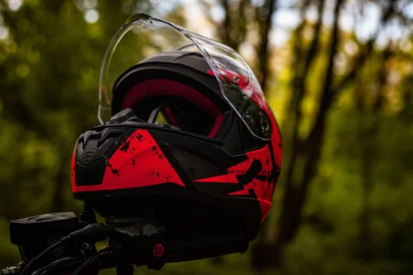 Closeup Shot Red Black Helmet Bikes — Stock Photo, Image