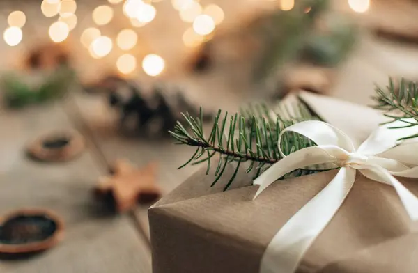 Close Cropped Photo Christmas Present Wrapped Brown Paper — Stock Photo, Image