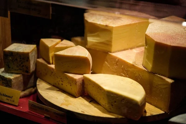 Berlin Deki Noel Pazarı Nda Çok Peynir Var — Stok fotoğraf