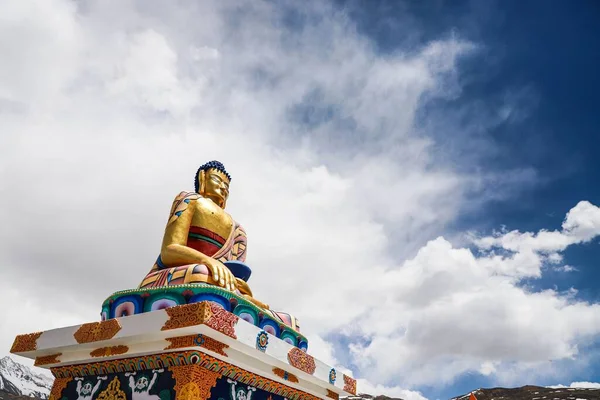 Una Estatua Antigua Buddha Situada Aldea Langza Del Valle Del —  Fotos de Stock