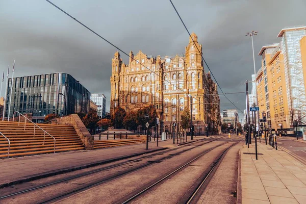 Ein Stadtbild Mit Straßenbahngleisen Und Midland Einem Düsteren Tag London — Stockfoto