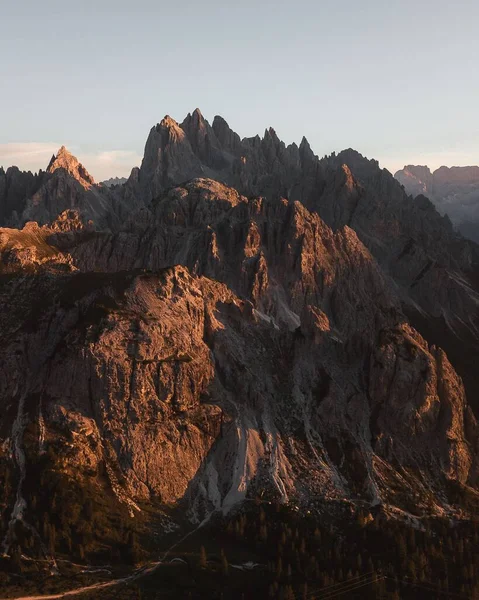 Сценічний Вид Скелясті Гори Доломітів Сільській Місцевості Італії — стокове фото