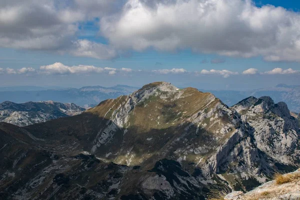 Piękna Scena Przyrodnicza Gór Durmitor Bobotov Kuk Szczyt Ciągu Dnia — Zdjęcie stockowe