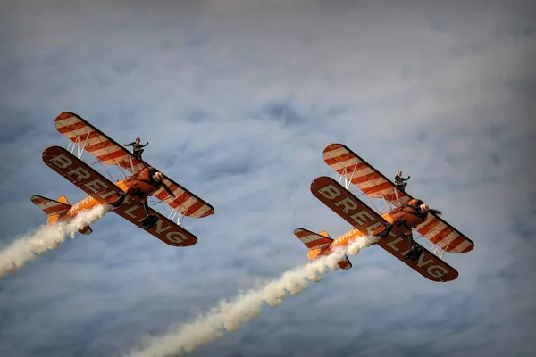 Wing Walkers Biggin Hill England — Stock Photo, Image