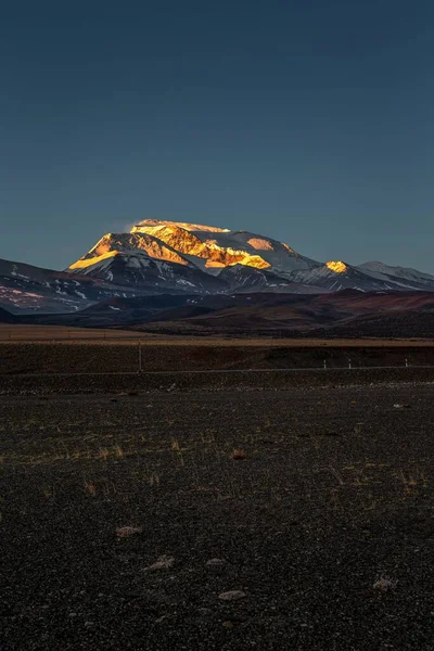 Vertical Shot Gurla Mandhata Peak Sunrise Himalayas Taqin County Ali — Stock Photo, Image