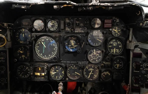 Painel Controle Cockpit Avião Antigo — Fotografia de Stock
