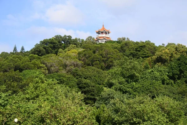 Eine Natürliche Tempellandschaft Auf Dem Bewaldeten Berg — Stockfoto