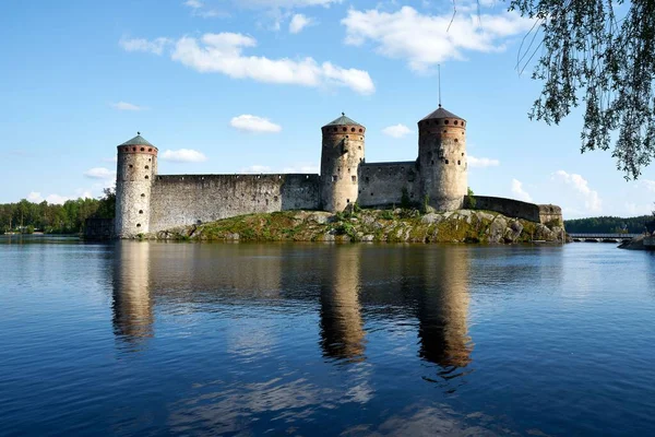 Paysage Château Olavinlinna Savonlinna Finlande Réfléchissant Sur Lac Avec Ciel — Photo