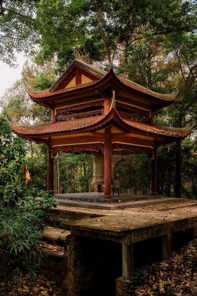 Vertical Shot Hieu Temple Forest Hue Vietnam — Stock Photo, Image