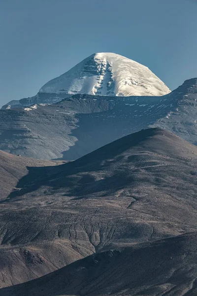 Vertikální Záběr Zasněžené Hory Kailash Okrese Taqin Prefektura Ali Tibet — Stock fotografie