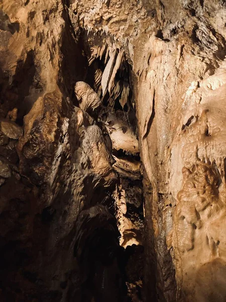 Plan Vertical Belles Grottes Dans Les Montagnes Jeseniky République Tchèque — Photo