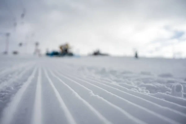 Геометричні Лінії Доріжок Лижному Схилі Залишеному Сніговою Кішкою Текстурний Фон — стокове фото