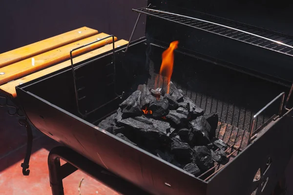 Burning Coals Grill — Stock Photo, Image