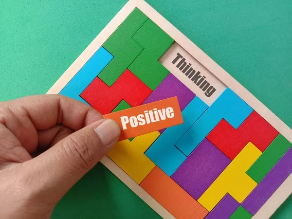 Olumlu Düşüncenin Renkli Bir Arka Planı — Stok fotoğraf