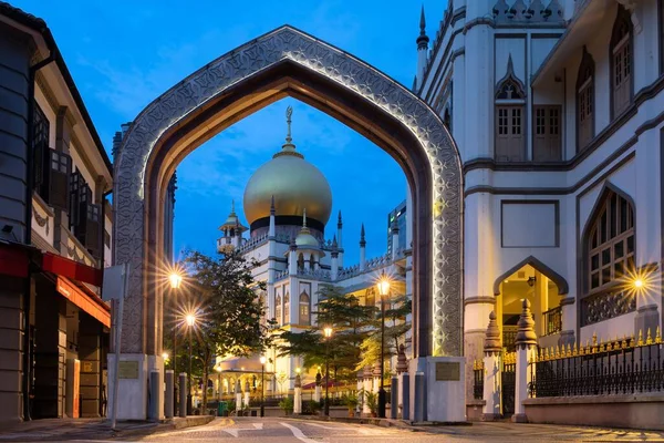Мечеть Султана Рассвете Сингапуре — стоковое фото