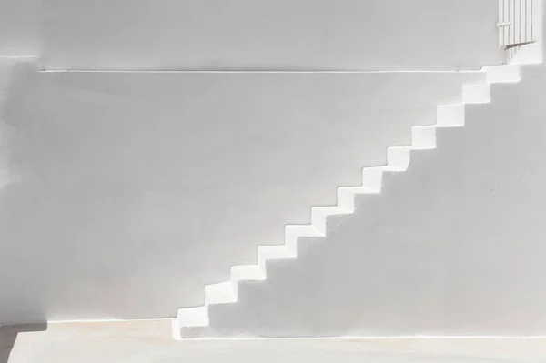 Una Vista Las Escaleras Blancas Del Edificio Santorini — Foto de Stock
