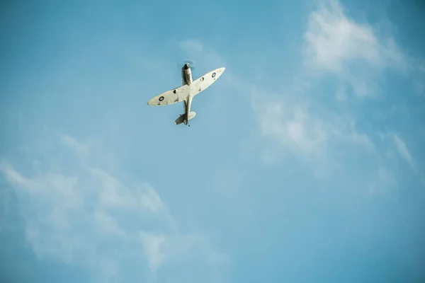 Снимок Реактивного Самолёта Летящего Празднование Летия Победы Европе — стоковое фото