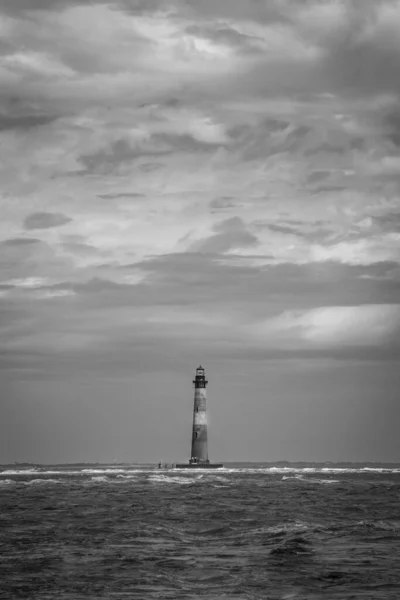 Vertical Waterside Grayscale Shot Morris Island Lighthouse — Stock Photo, Image