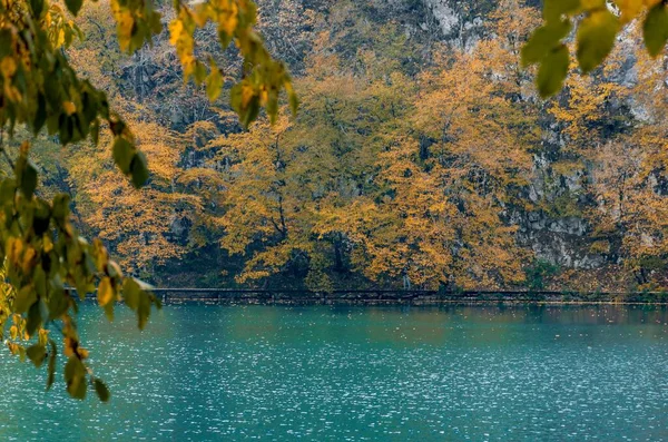 Jesienny Krajobraz Parku Narodowym Jeziora Plitwickie Chorwacja — Zdjęcie stockowe