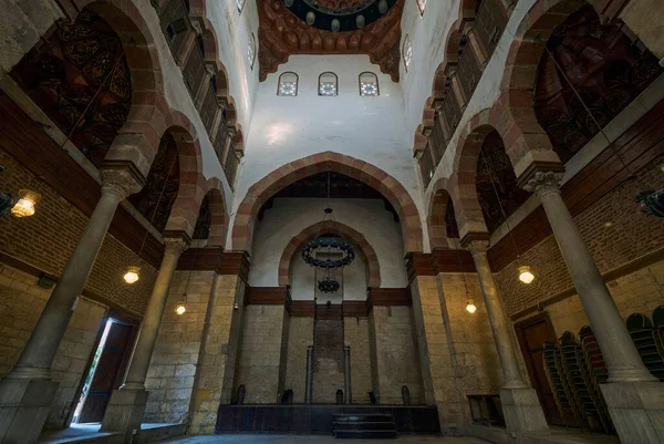 Een Lage Hoek Opname Van Beshtak Palace Interieur Cairo Egypte — Stockfoto