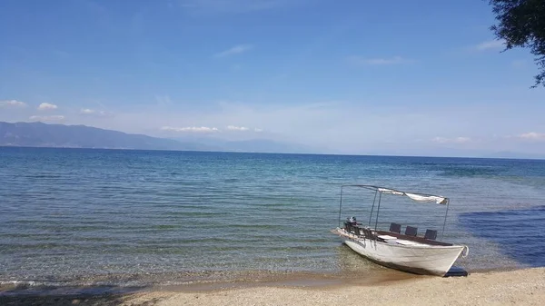 Hermoso Barco Estaba Largo Del Lago Ohrid — Foto de Stock