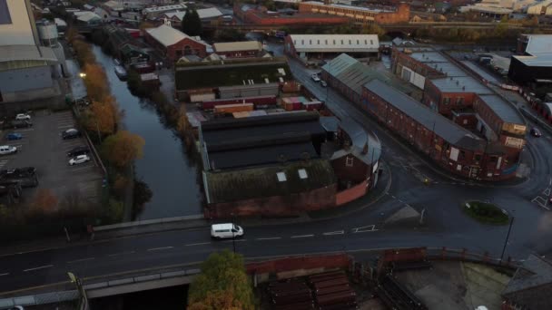 Images Aériennes Bâtiments Voitures Près Canal Sheffield Tinsley Sheffield Angleterre — Video