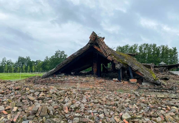 Ruinerna Krematoriet Koncentrationslägret Auschwitz Polen Med Blå Himmel — Stockfoto